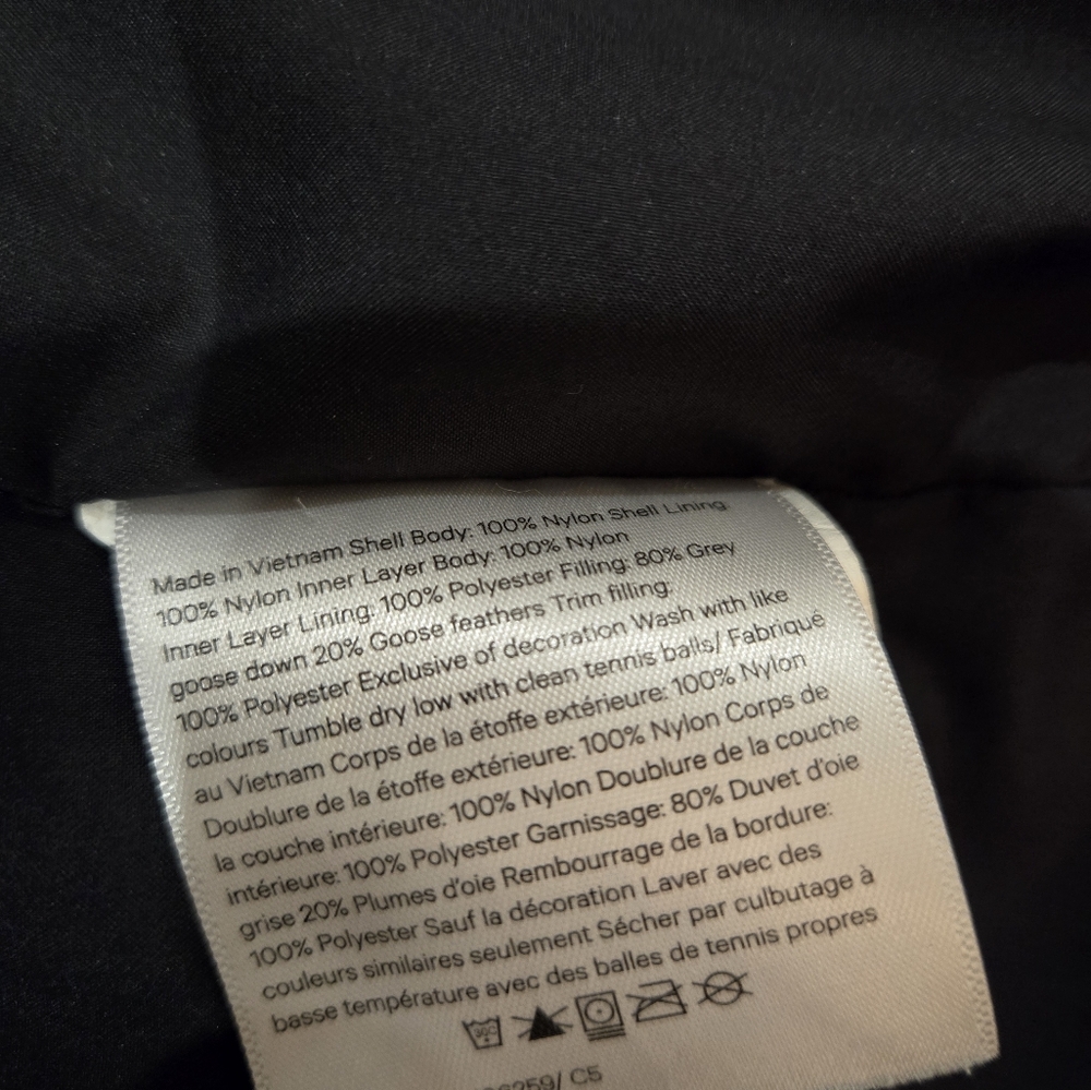Lululemon winter jacket - Picture 5 of 16
